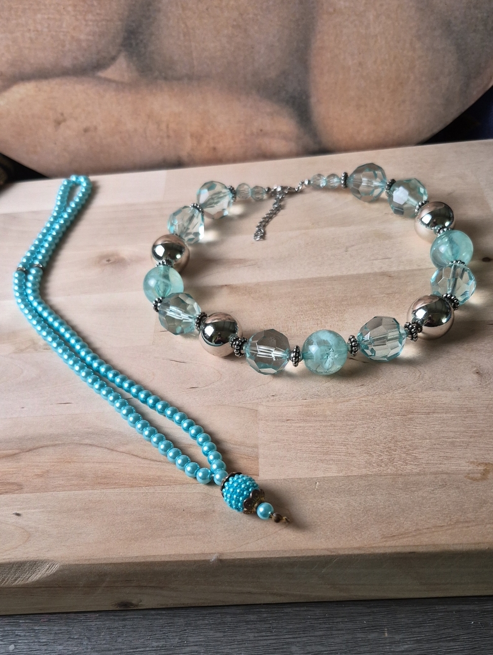2 For 12 💥💥Elegant Aqua Beaded Necklace and Beaded Necklace